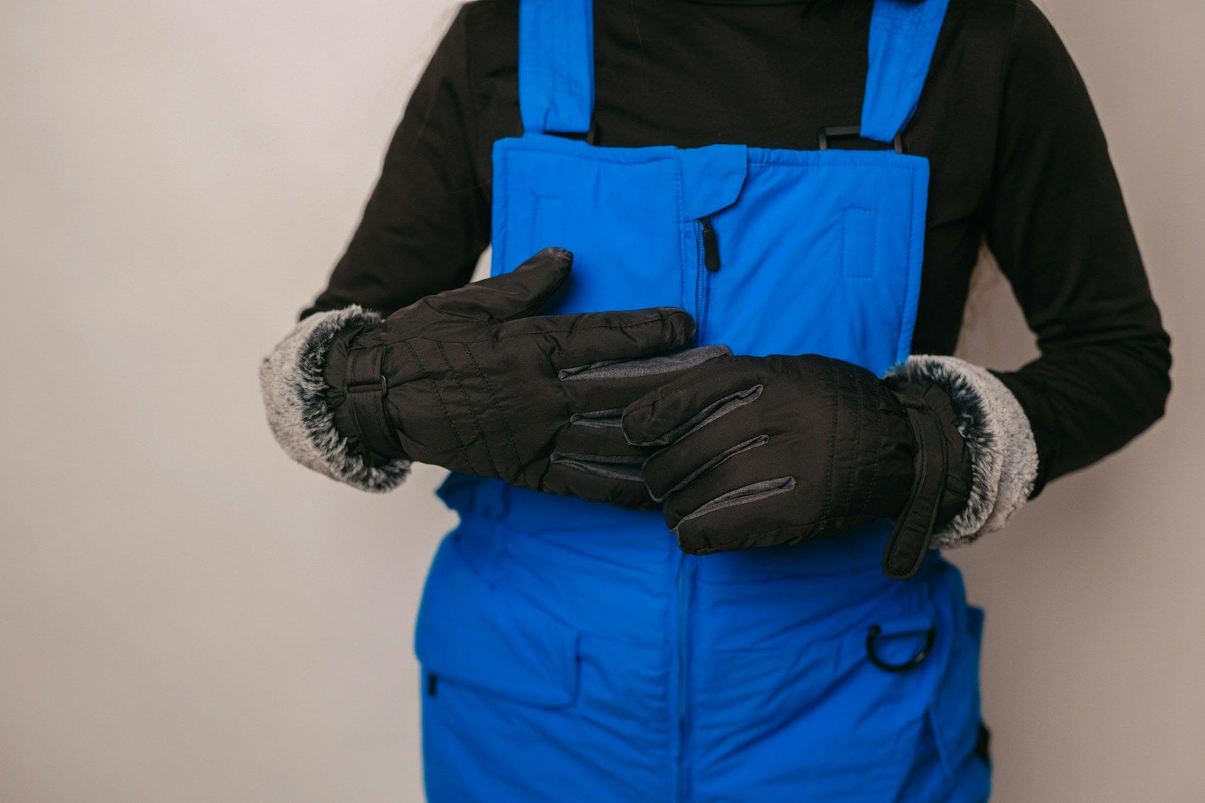 Guide to Chemical Resistant Gloves for Warehouse Staff